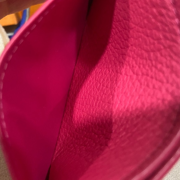 🩷🩷Louis Vuitton Lockme Cardholder - Picture 10 of 11